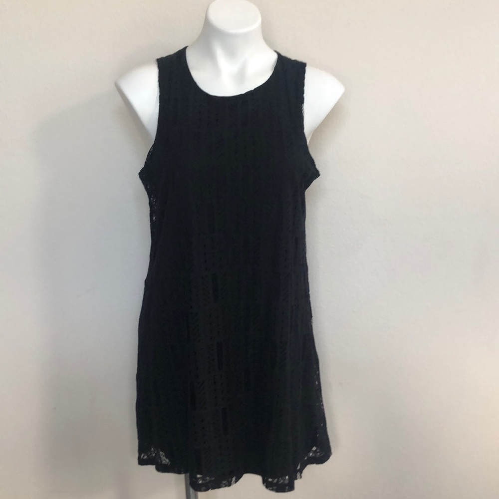 Sleeveless tunic dress